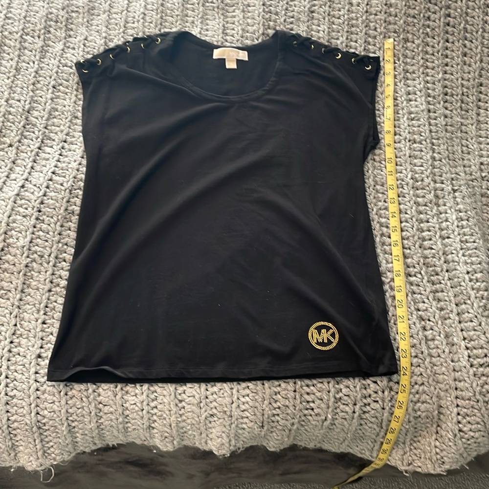 Michael Kors Black sleeveless Top size M